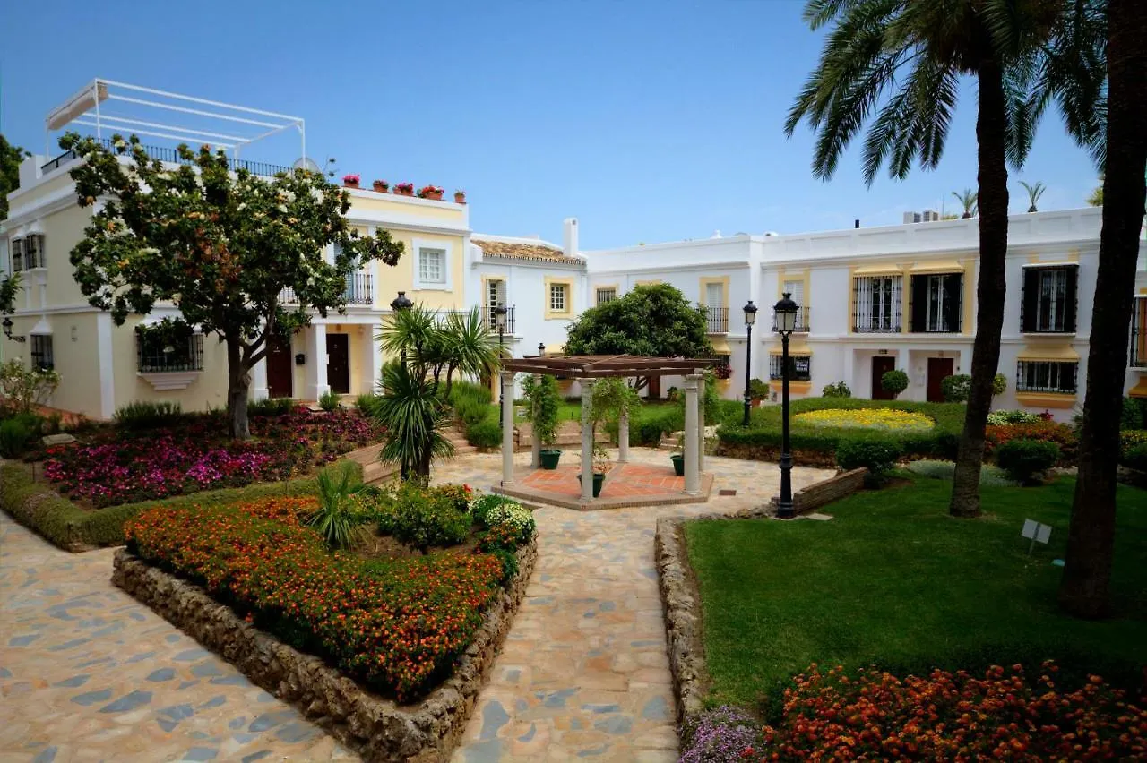 Aloha Pueblo With Sea Views Daire Marbella